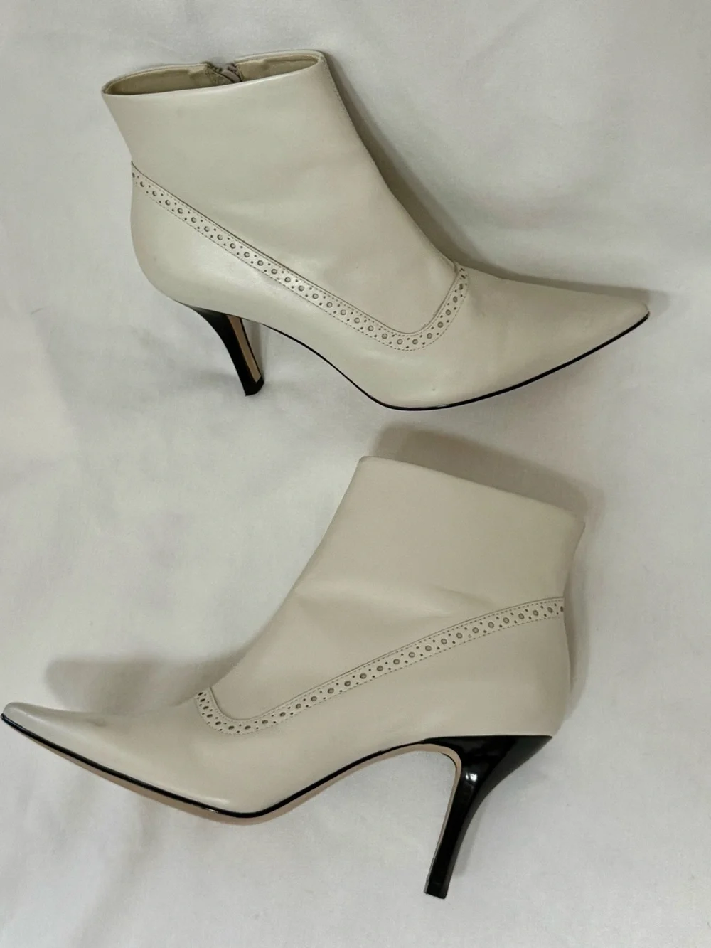White Pointed Toe Ankle Boots Black Heel 8 Franco Sarto